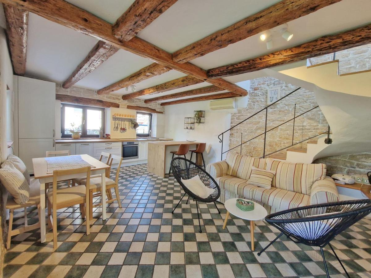 Villa Lucija Ровинско село Екстериор снимка
